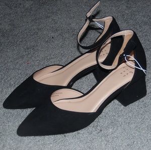 BLACK MICROSUEDE POINTED HEEL PUMPS